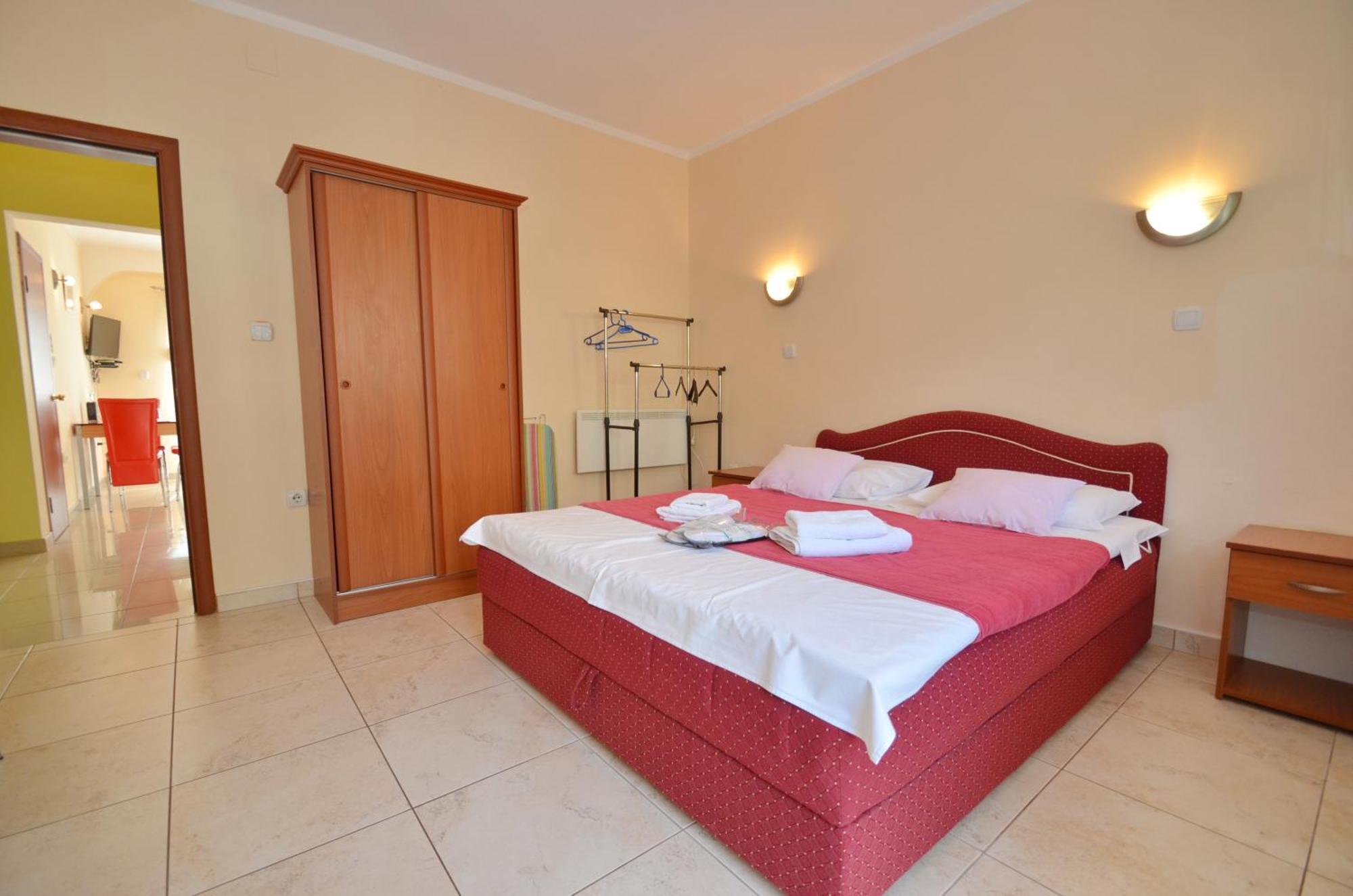 Apartments Dinko Zifra Tivat Kültér fotó