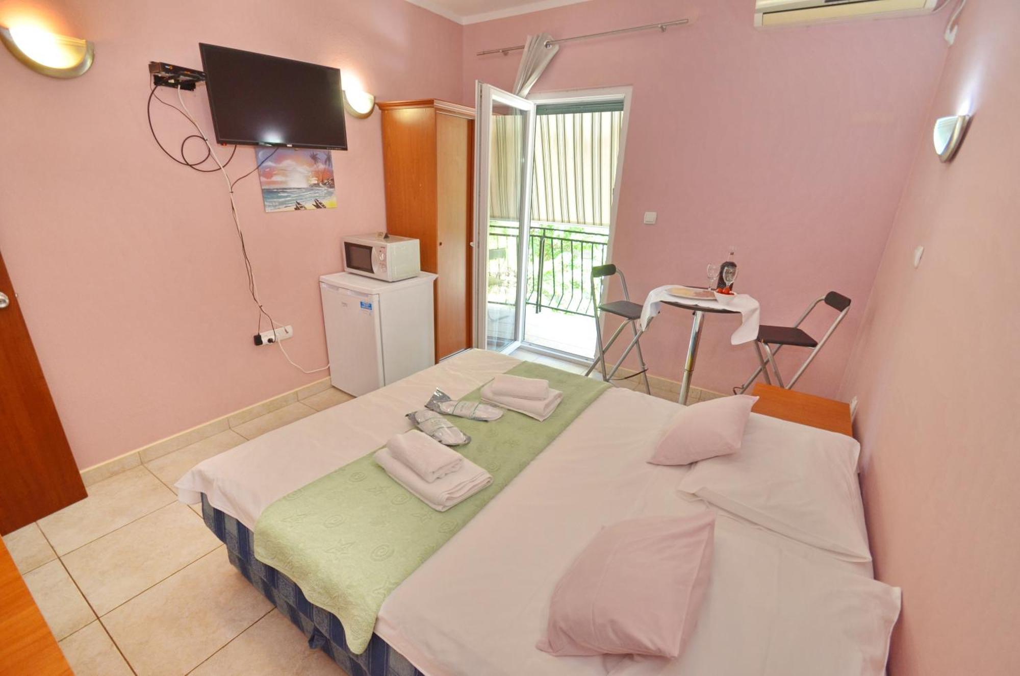 Apartments Dinko Zifra Tivat Kültér fotó
