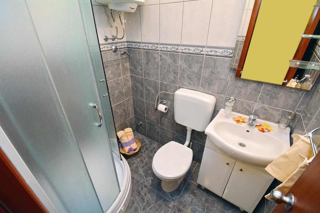 Apartments Dinko Zifra Tivat Kültér fotó